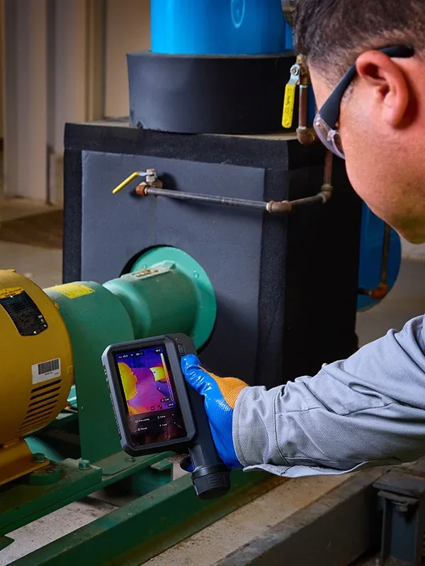 Flir FLIR A65 representative series image