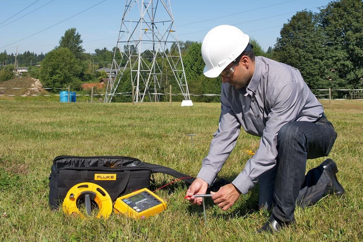 Fluke 1625-2 source-reviewed product